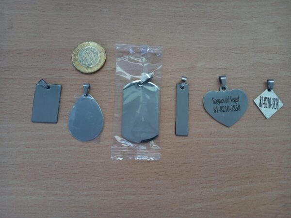 Placa (plaquita) de identificación de mascota PERSONALIZADA con forma de hueso de acero inoxidable color oro rosado